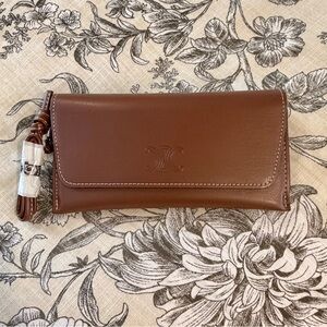 Céline Tan Leather Sunglasses Case w/ Wrist Strap – Authentic and Unused